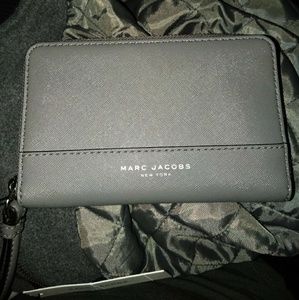 Marc Jacobs wristlet/wallet